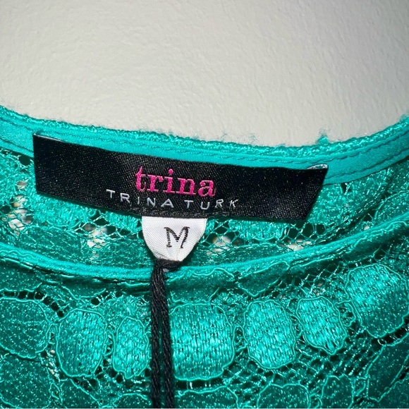 Trina Turk Women’s Emerald Green Lace Bell Sleeve Dress Size Medium Made in USA - Picture 2 of 8